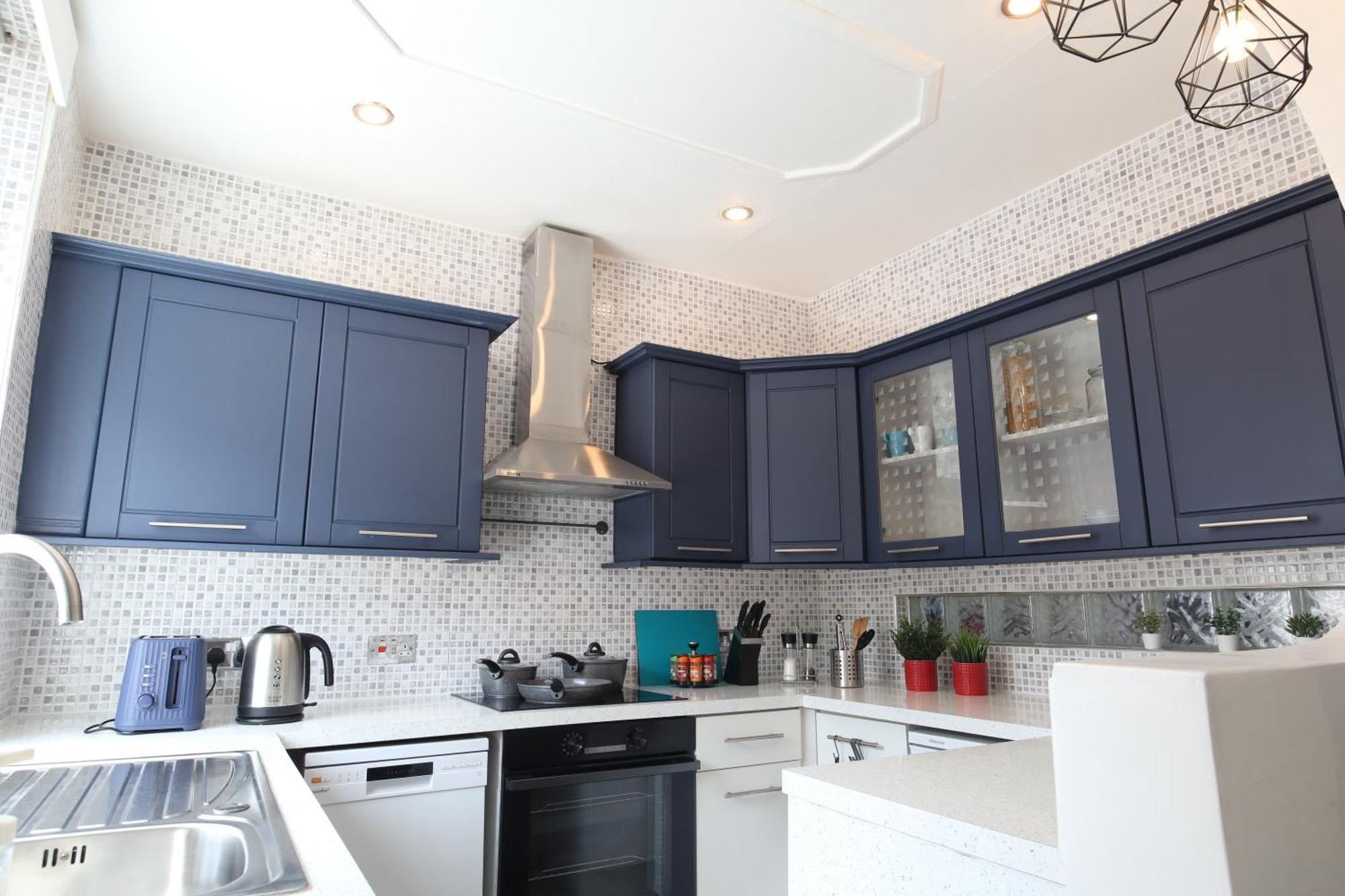 2-Bedroom, Free Parking, High Speed Wi-Fi, Swinton Manchester Exterior foto